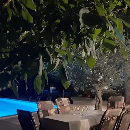Aqua Mit Pool By Interhome