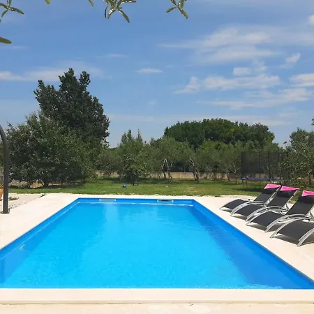 Aqua Mit Pool By Interhome 度假居