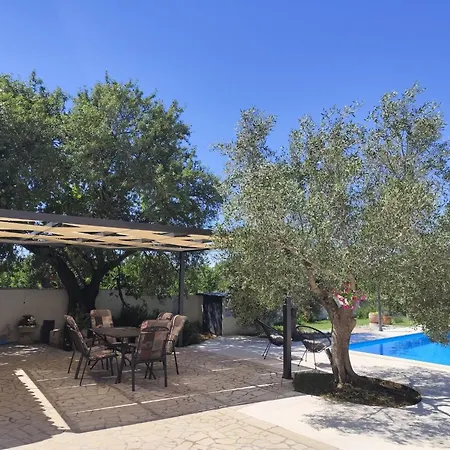 Aqua Mit Pool By Interhome Jadreški