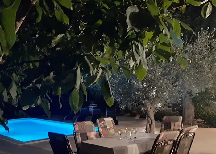 Aqua Mit Pool By Interhome