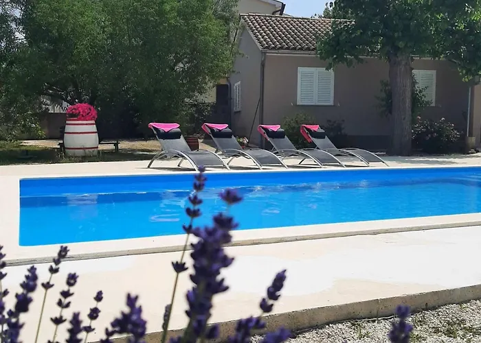 Aqua Mit Pool By Interhome