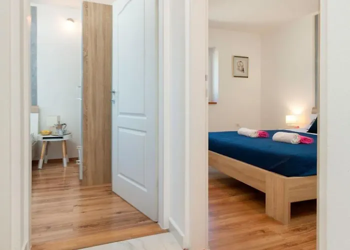 Aqua Mit Pool By Interhome Сasa de vacaciones *