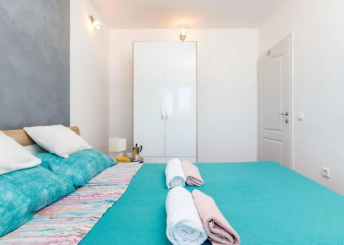 Сasa de vacaciones Aqua Mit Pool By Interhome