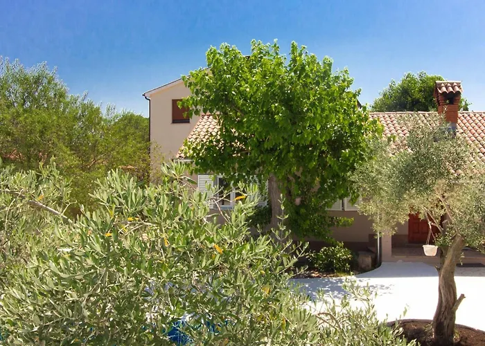 Сasa de vacaciones Aqua Mit Pool By Interhome *