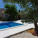Aqua Mit Pool By Interhome * Jadreški